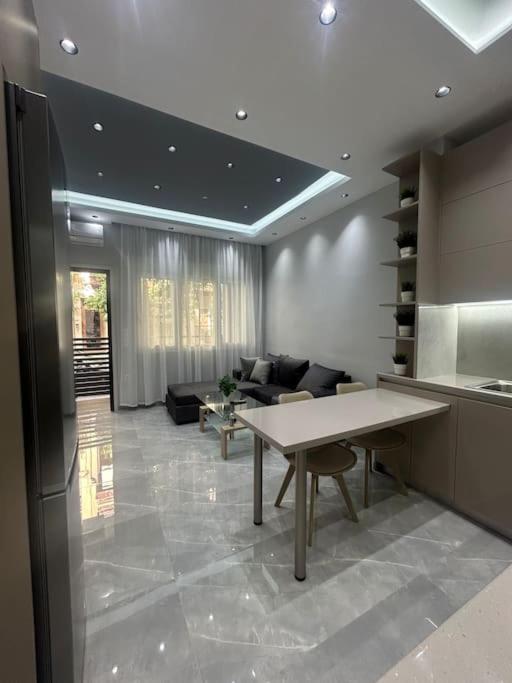 Luxury Apt 5Min To Metro Nikaia Pireusz Kültér fotó