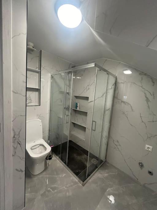 Luxury Apt 5Min To Metro Nikaia Pireusz Kültér fotó