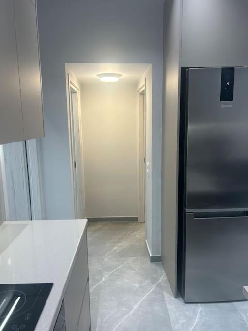 Luxury Apt 5Min To Metro Nikaia Pireusz Kültér fotó